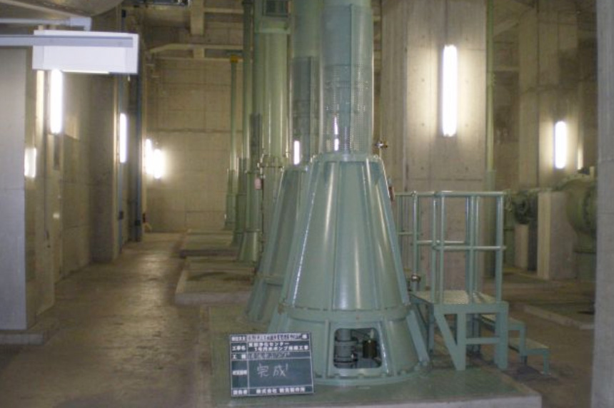 多床式ポンプの中間カップリング