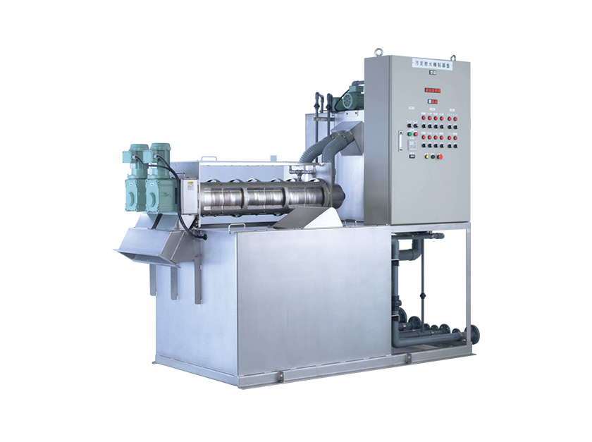 小規模下水処理場向け多重板型スクリュープレス脱水機