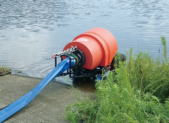 ウインチワイヤでの水面投入