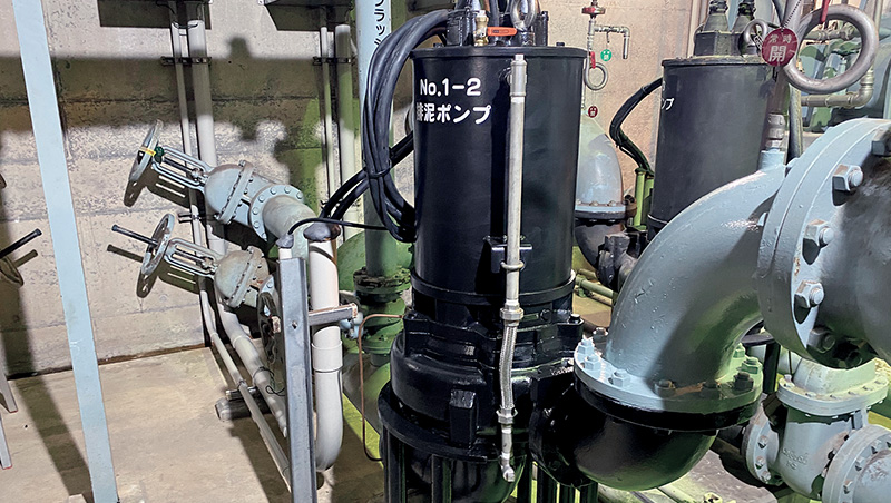 調節池の雨水排水設備